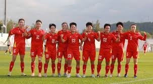 棒球与高空气候解析在低气压环境下棒球飞行轨迹的物理变化